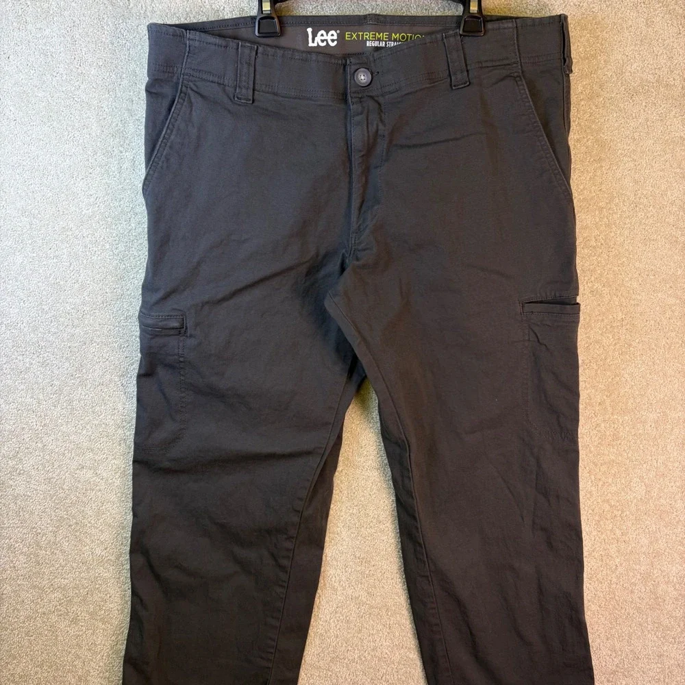 Lee Extreme Motion Cargo Pants Mens 36x29 Gray Regular Straight Fit Stretch